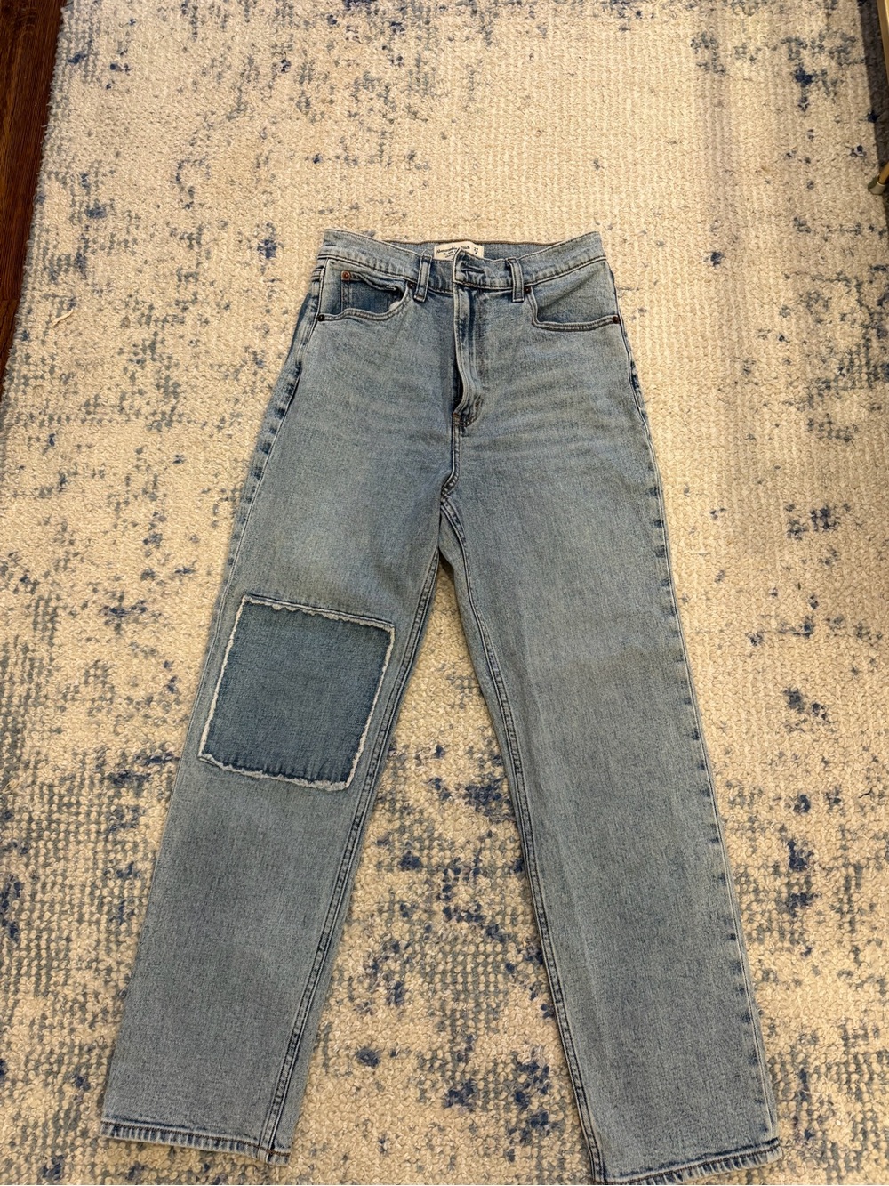 Abercrombie & Fitch Light Blue Ultra High Rise Ankle Straight Jeans